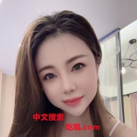 肤白性感小美